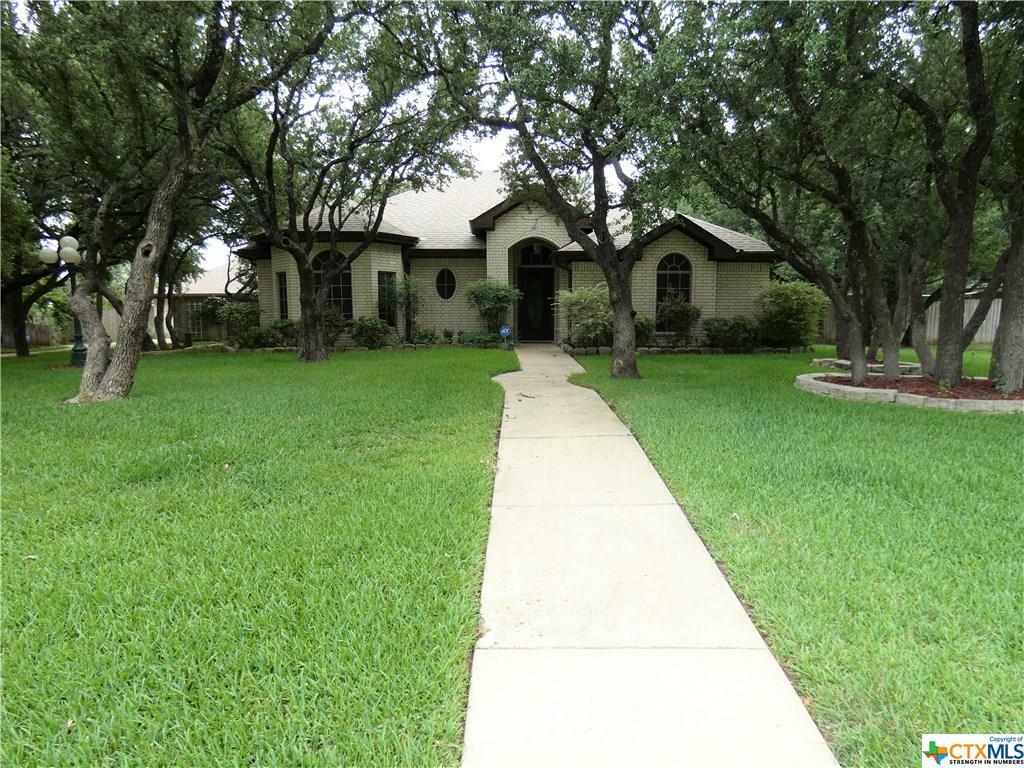 Property Photo:  158 Wyatt Earp Loop  TX 76559 