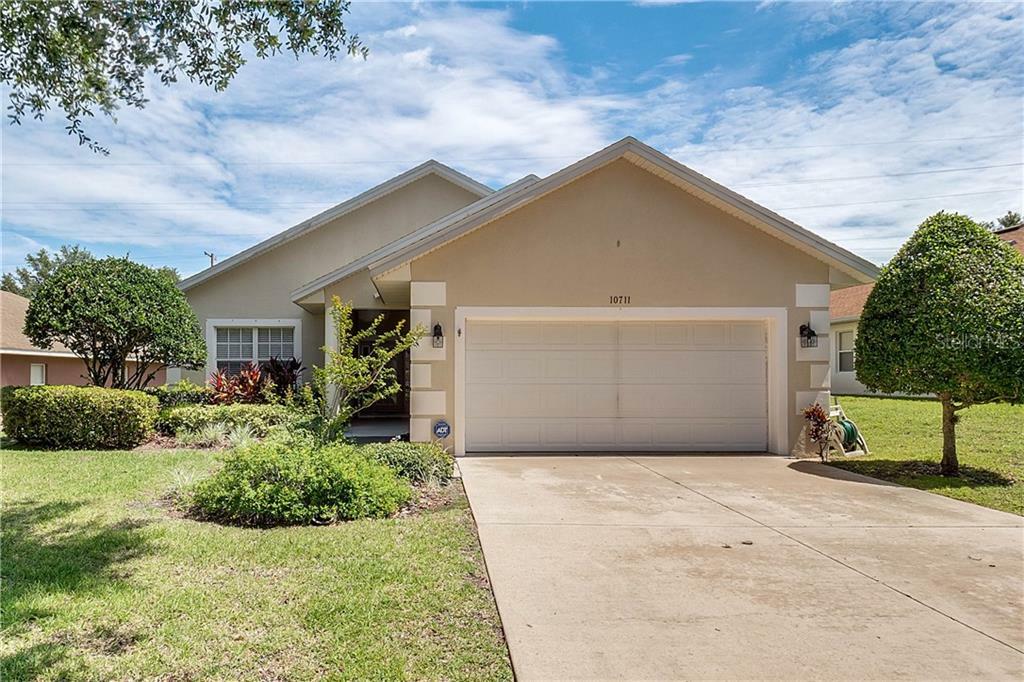 Property Photo:  10711 Masters Drive  FL 34711 