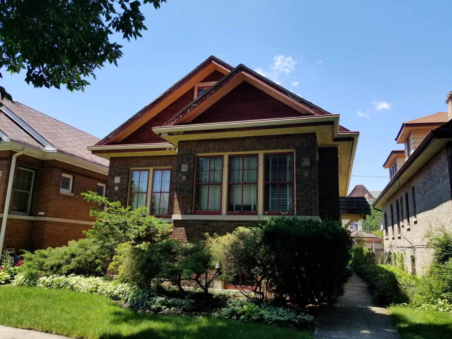 Property Photo:  4614 North Kenton Avenue  IL 60630 