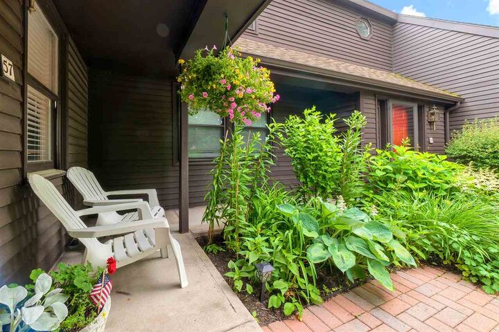 Property Photo:  57 Stacey Circle  NH 03087 