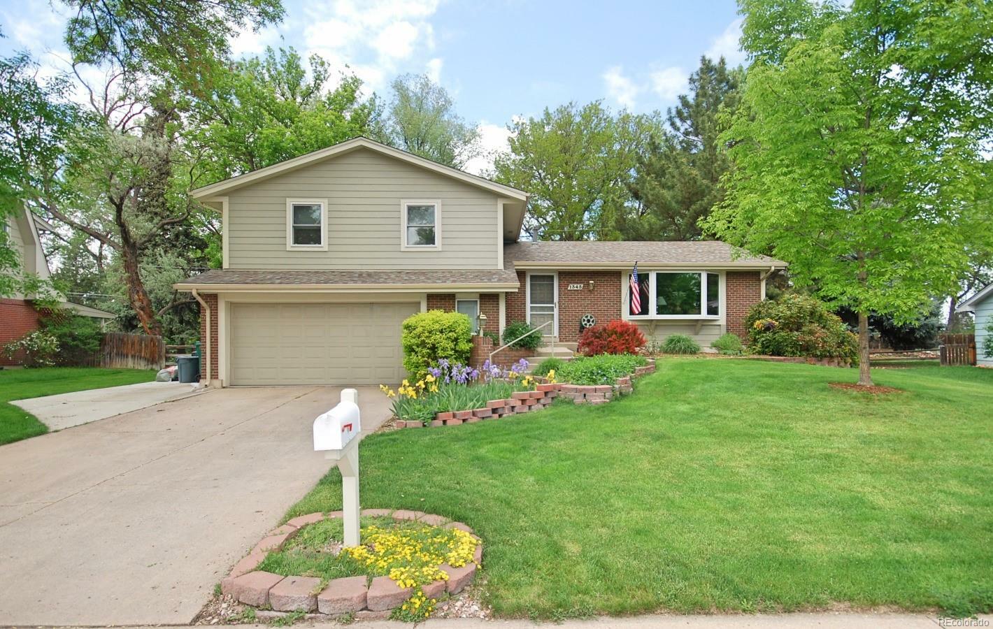 Property Photo:  1345 W Hinsdale Drive  CO 80120 