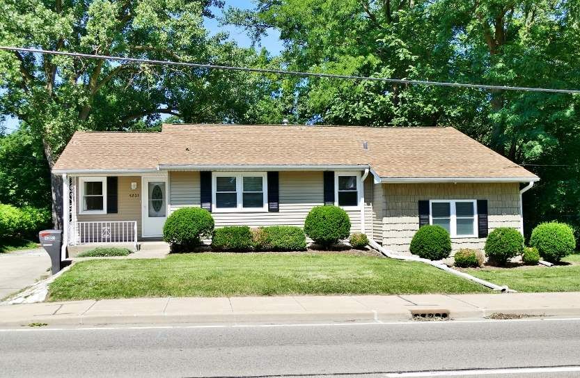 Property Photo: 4201 N University IL 61614