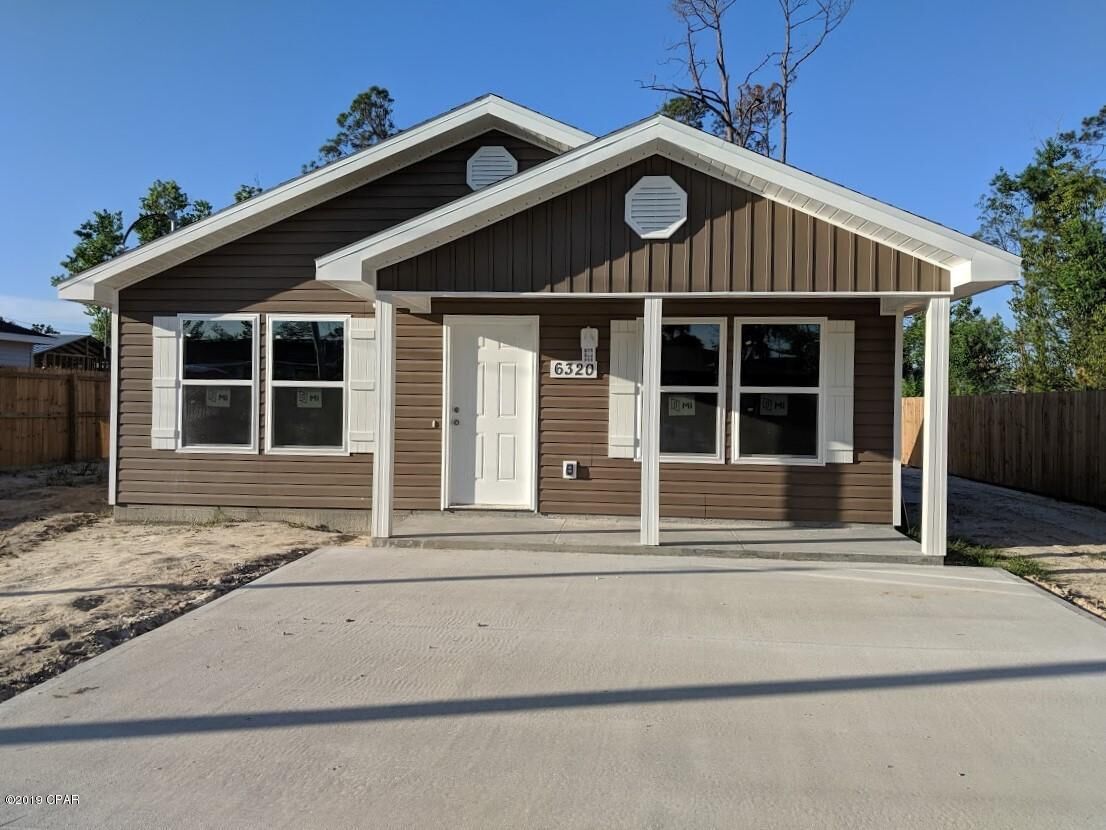 Property Photo: 6320 Olokee Street FL 32404