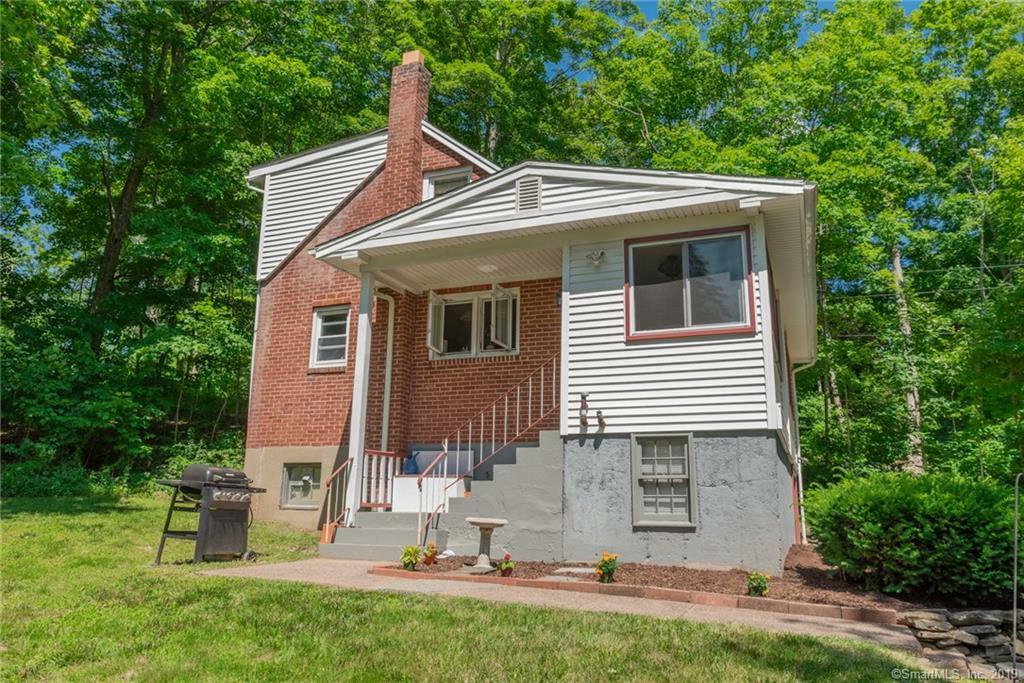 Property Photo:  548 Old Hartford Road  CT 06415 