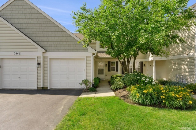 Property Photo: 2443 Sheehan Drive 203 IL 60564
