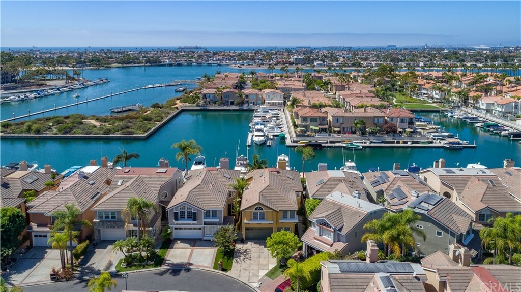 Property Photo: 6228 Napoli Court CA 90803