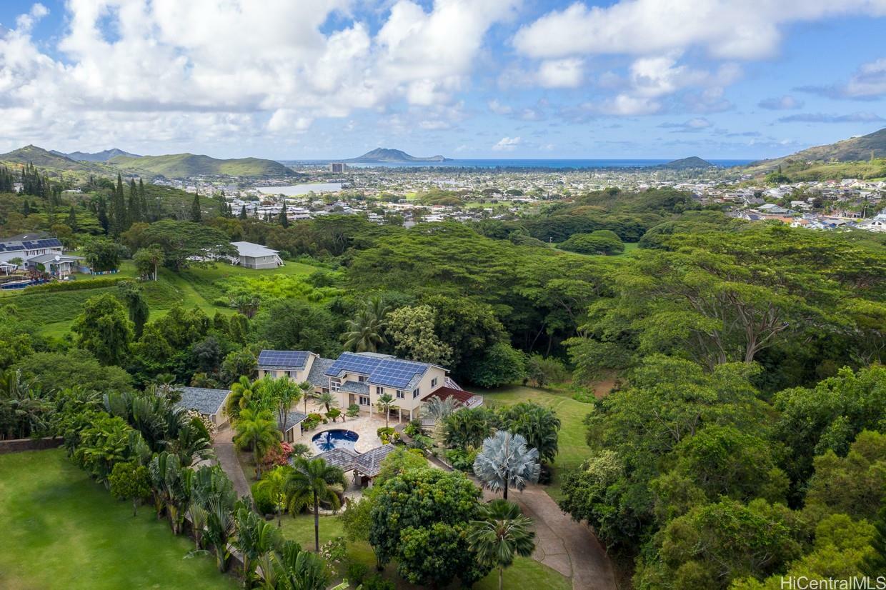 Property Photo:  42-135 Old Kalanianaole Road  HI 96734 