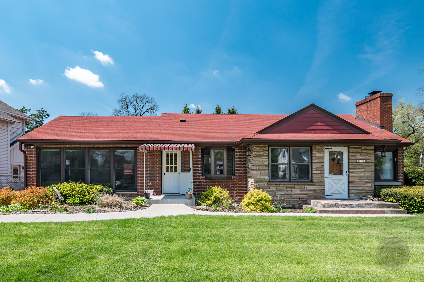 Property Photo: 3S514 4th Street IL 60555