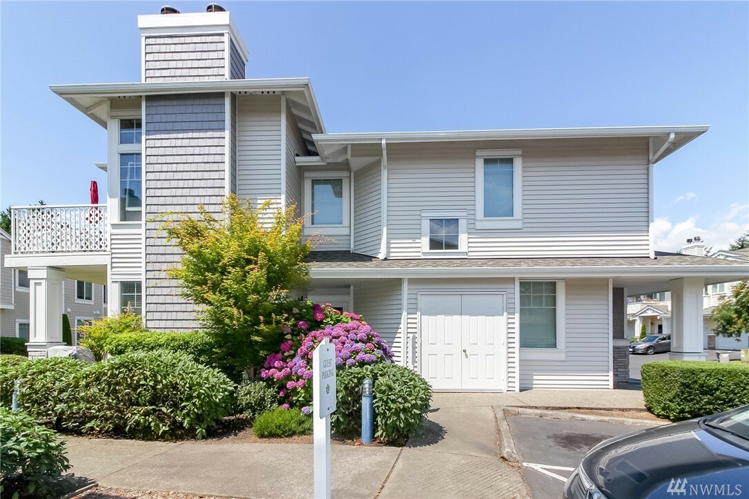 Property Photo:  23111 59th Place S 16-1  WA 98032 