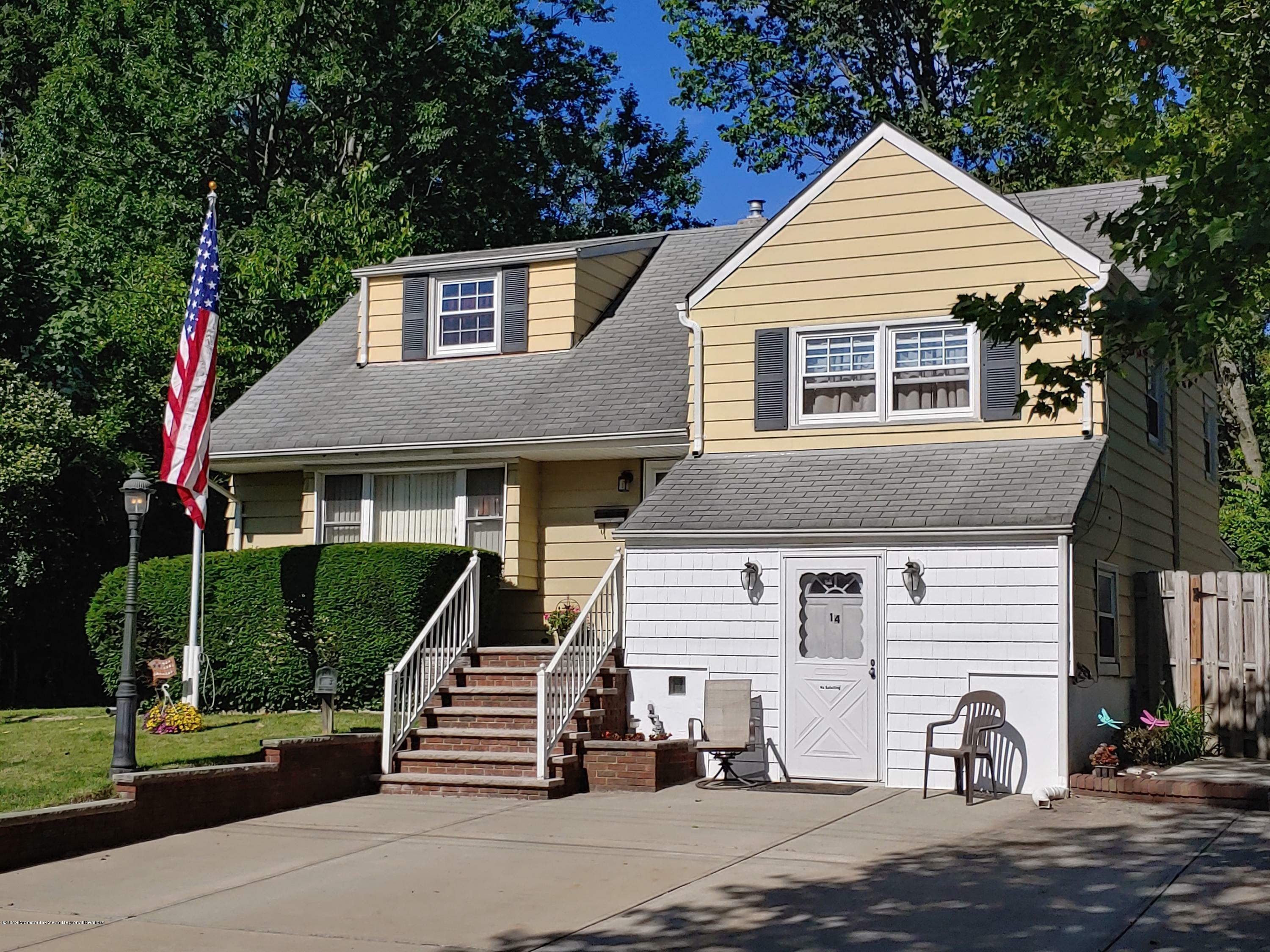 Property Photo:  14 University Place  NJ 08859 