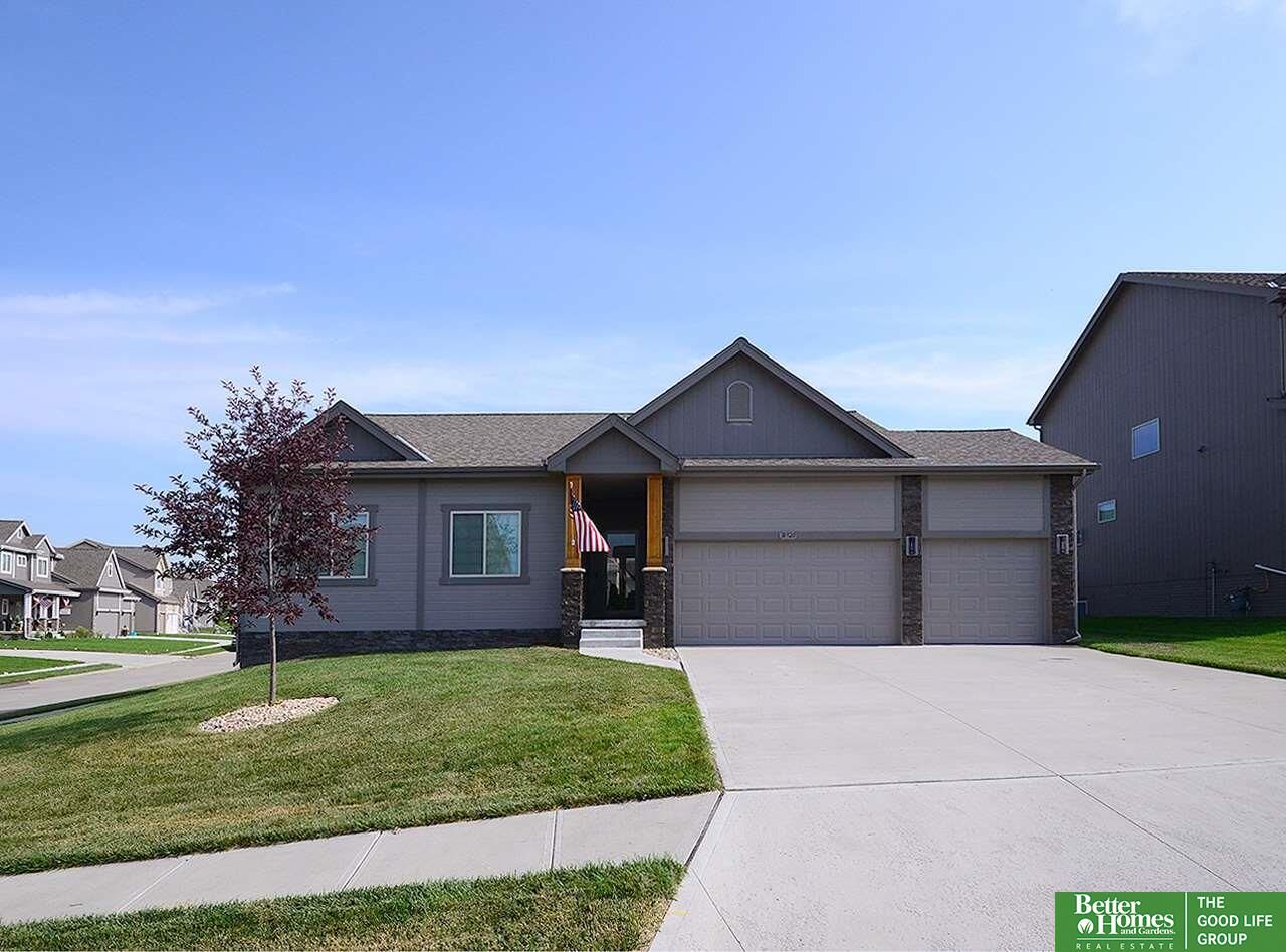 Property Photo:  18920 Briar  NE 68136 