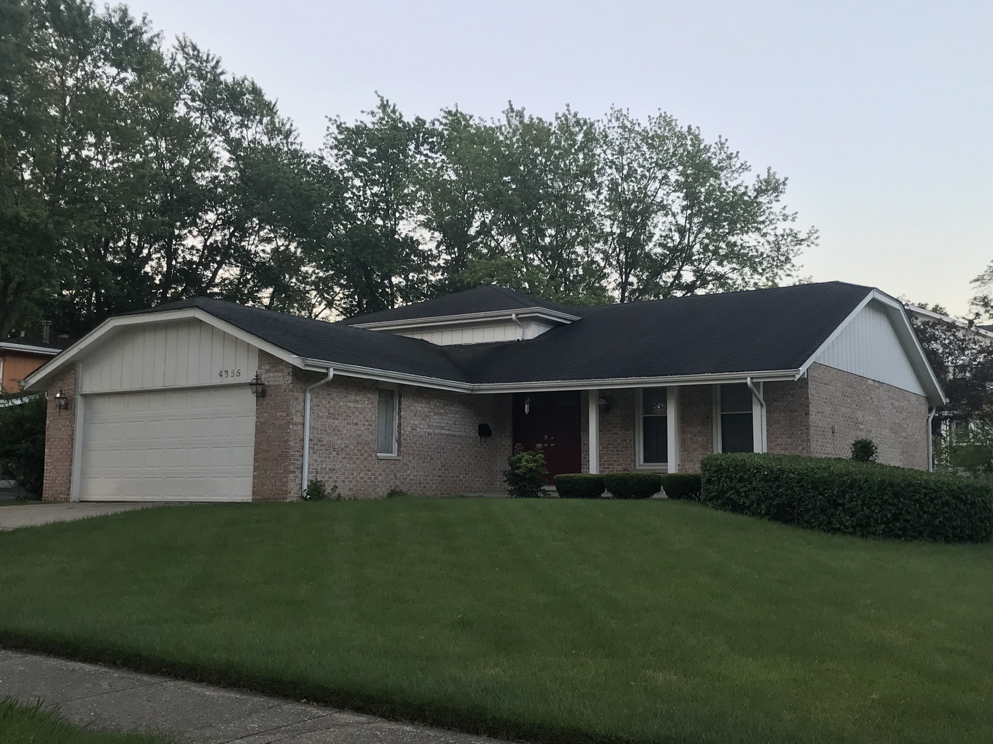 Property Photo:  4335 Applewood Lane  IL 60443 