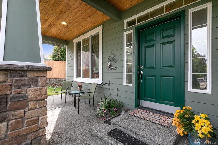 Property Photo:  14429 18th Ave W  WA 98087 