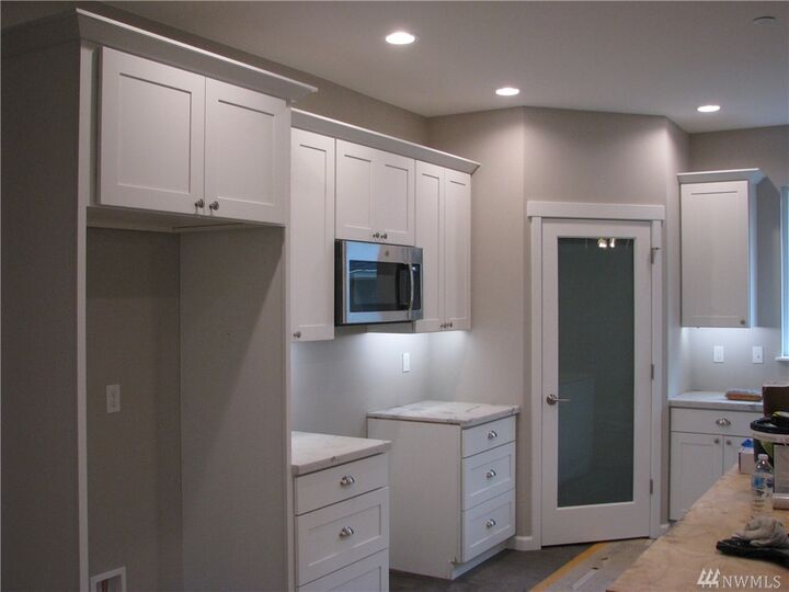 Property Photo:  1607 9th Ave SW  WA 98502 