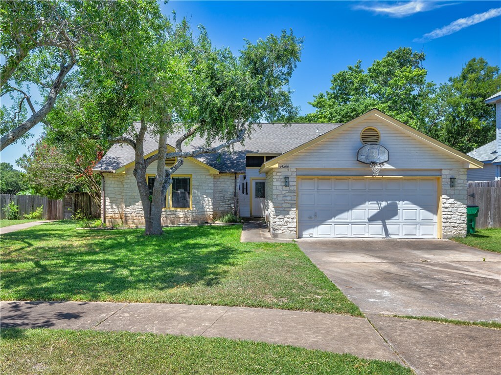 Property Photo:  14200 Terisu Lane  TX 78728 