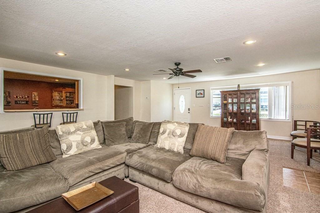 Property Photo:  3104 N Kinyon Avenue  FL 33603 