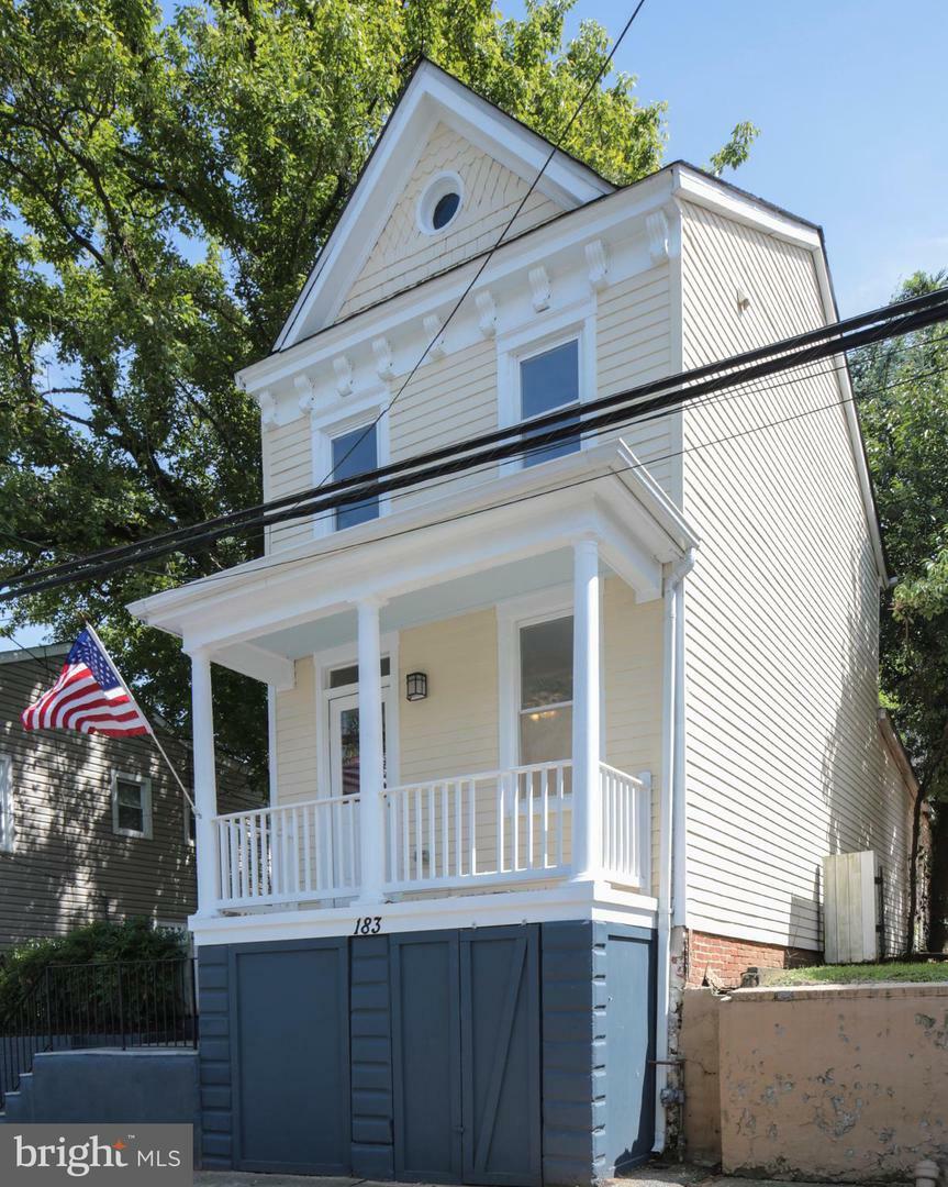 Property Photo:  183 Clay Street  MD 21401 
