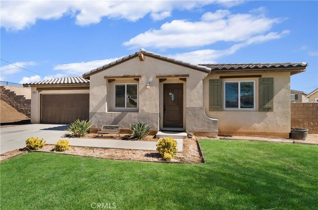 Property Photo:  27402 Mortensen  CA 92584 
