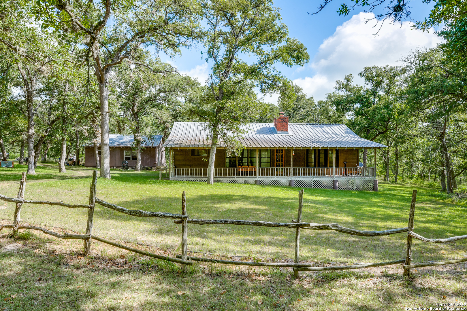 Property Photo:  2000 Vivroux Ranch Rd  TX 78155 