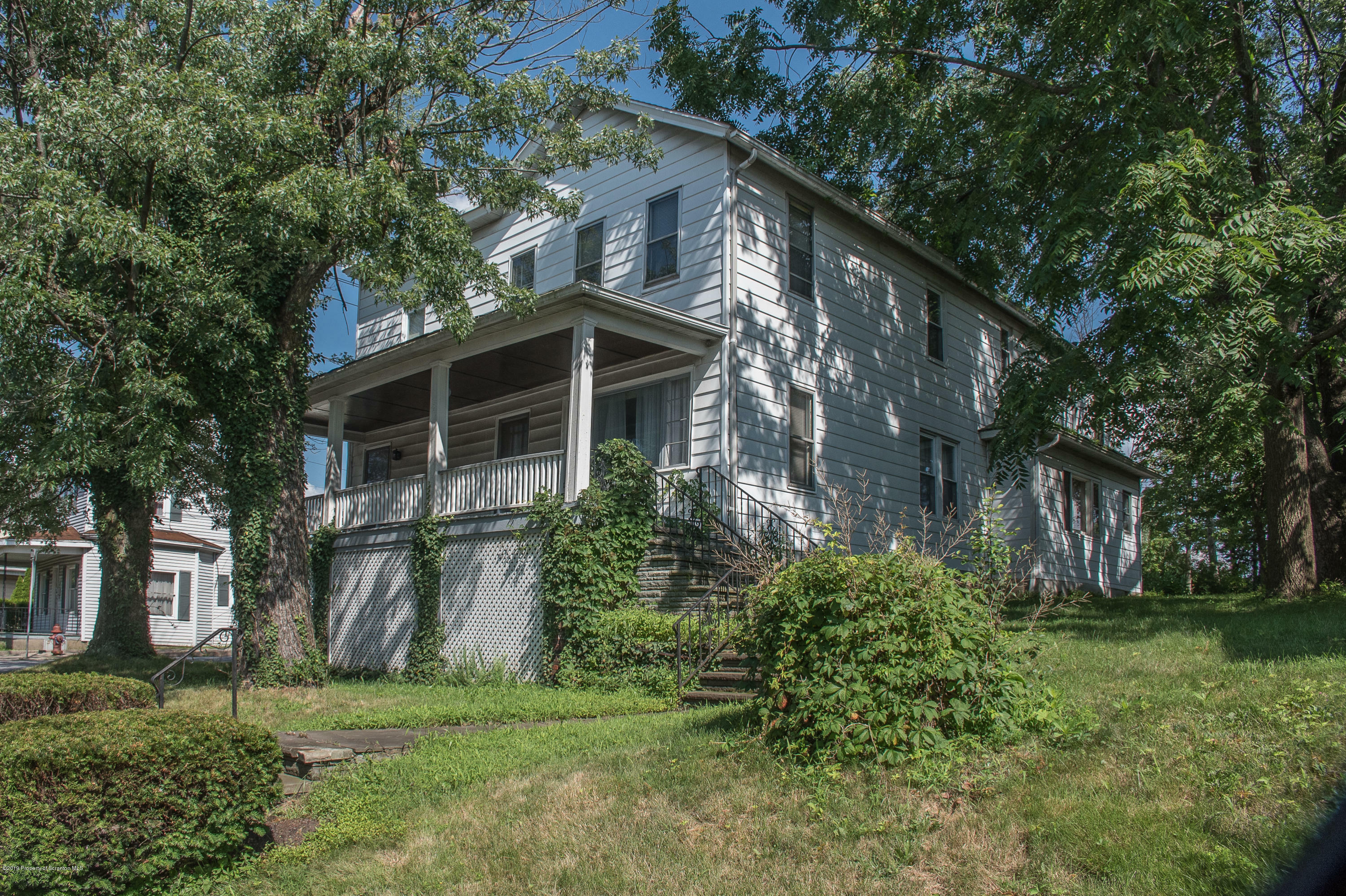 Property Photo:  2801 Birney Avenue  PA 18505 