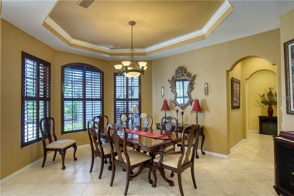 Property Photo:  7541 Palmer Glen Circle  FL 34240 