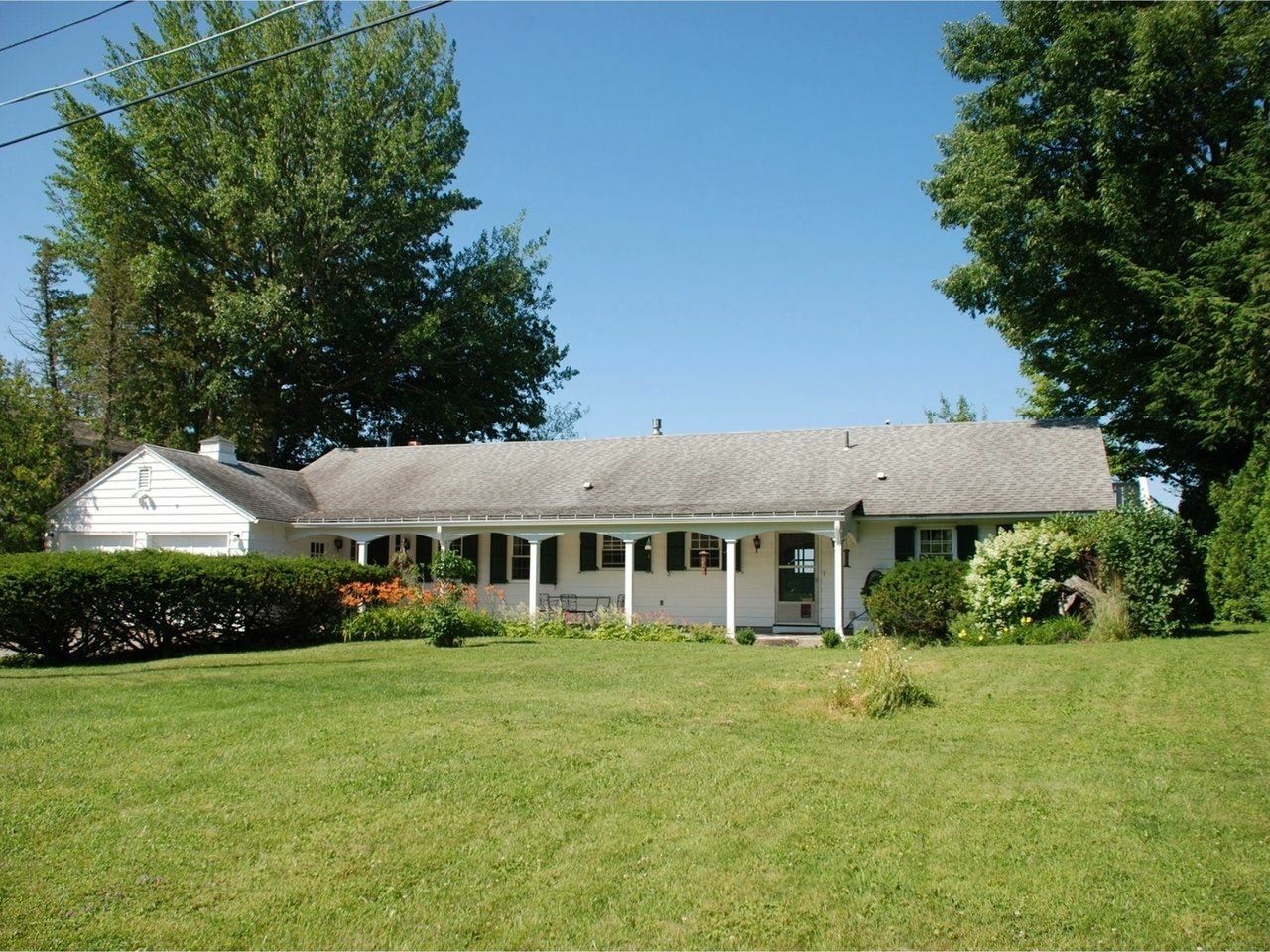 Property Photo: 76 Sunset Cliff Road VT 05408