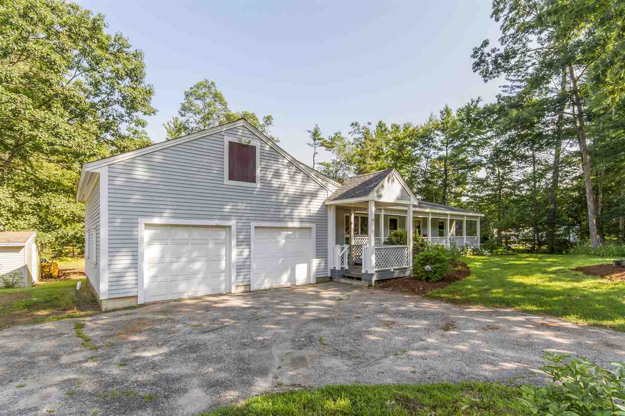 Property Photo:  189 Naticook Road  NH 03054 