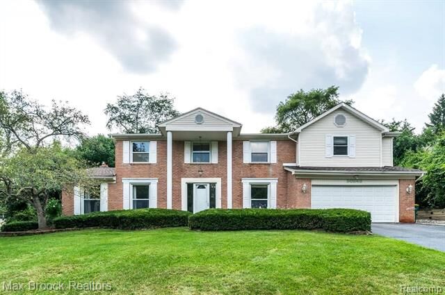 Property Photo:  30943 Sutters Hill Court  MI 48331 