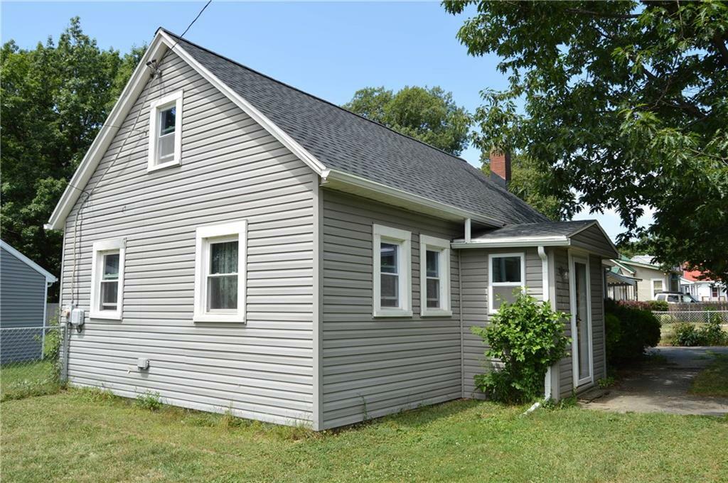 Property Photo:  6606 Lake Shore Road  NY 14047 