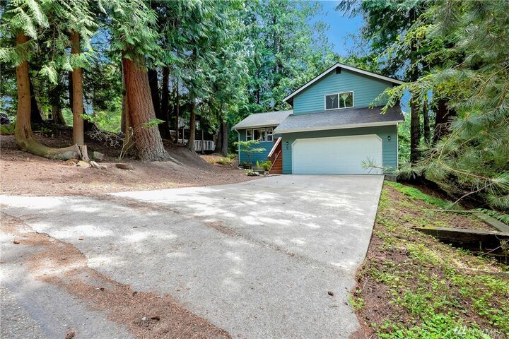Property Photo: 5 Inglewood Place WA 98229