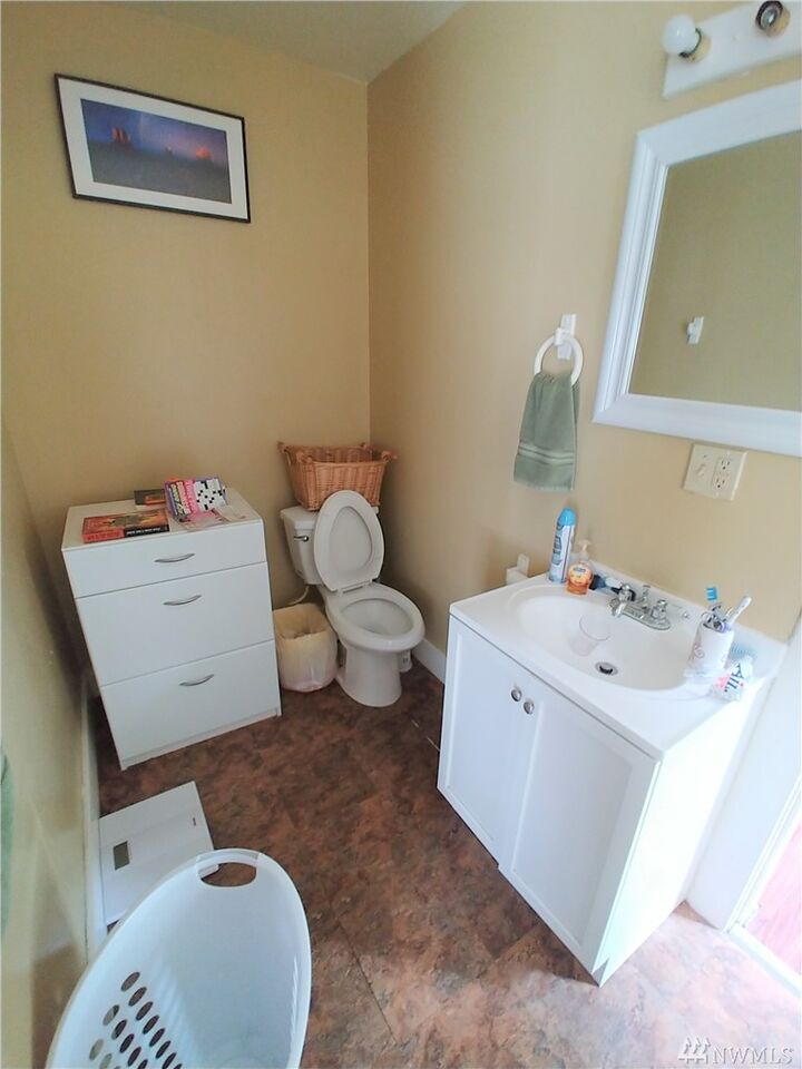 Property Photo: 1902 Aberdeen Ave WA 98520