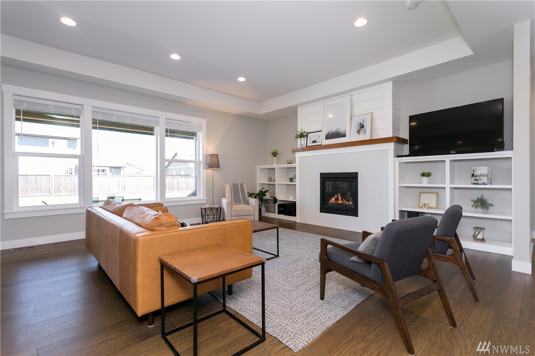 Property Photo: 2082 Woodsman Dr WA 98264