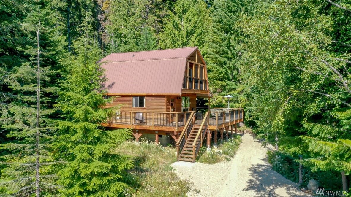 Property Photo: 281 Wilderness Lane WA 98925