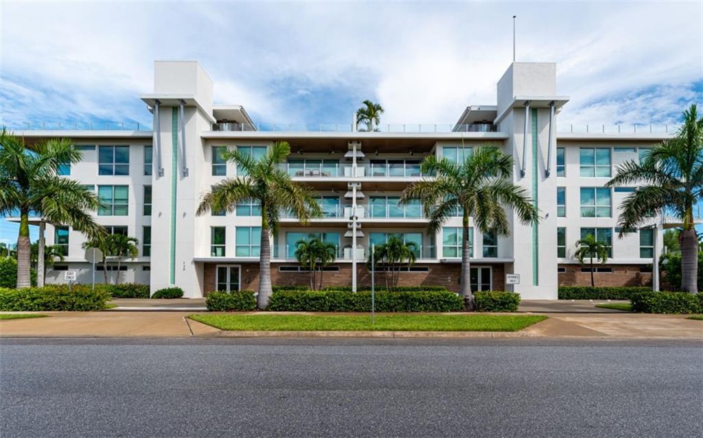 Property Photo: 129 Taft Drive W301 FL 34236