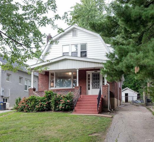 Property Photo: 7414 Arlington Drive 63117
