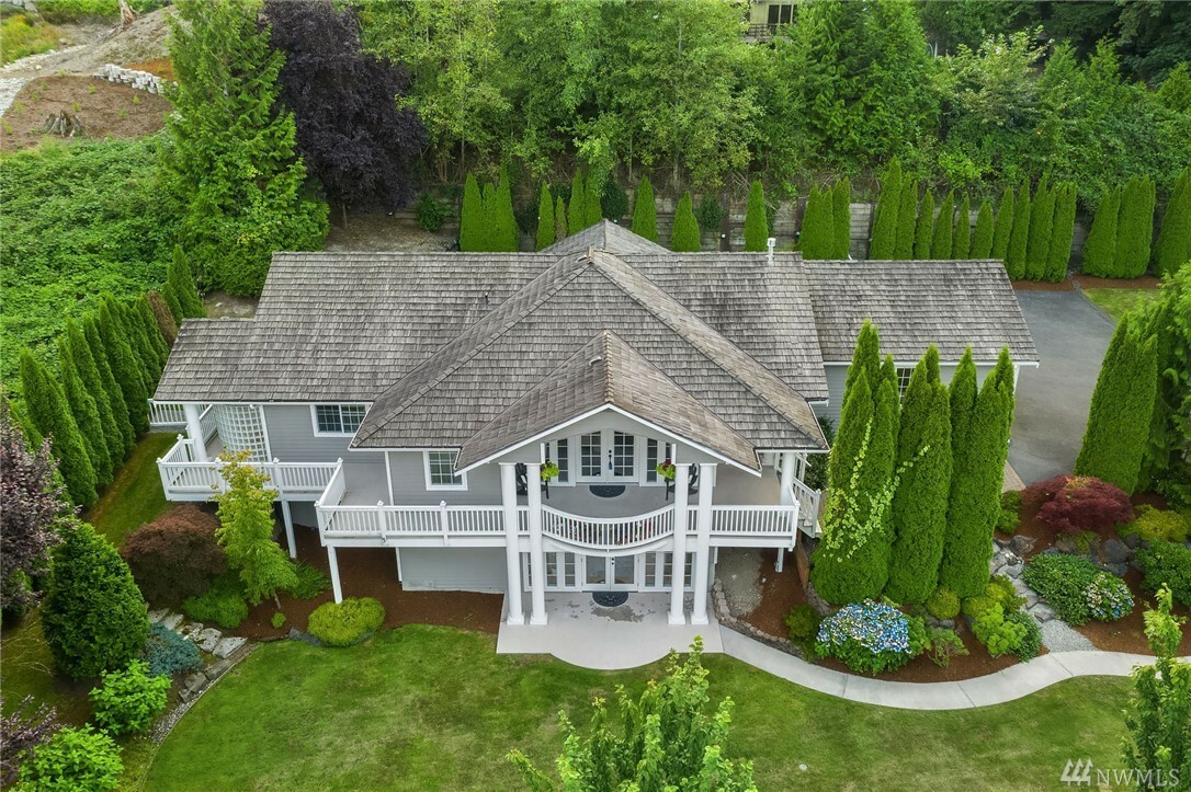 1803 NW Goode Place  Issaquah WA 98027 photo
