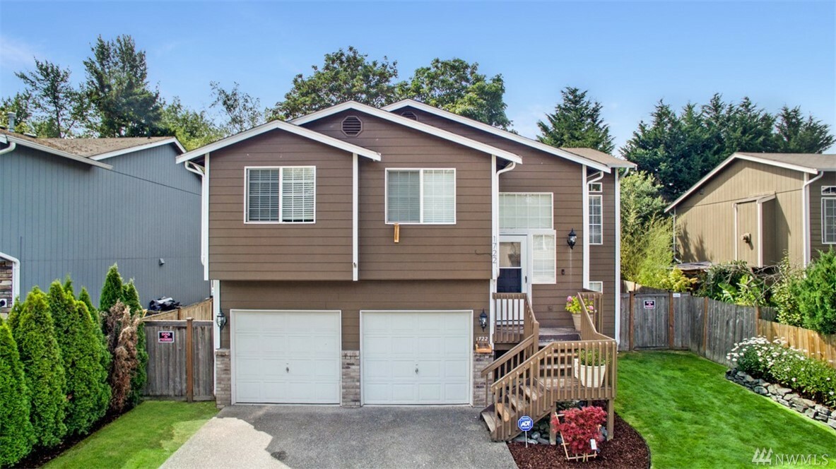 Property Photo:  1722 66th Av Ct NE  WA 98422 