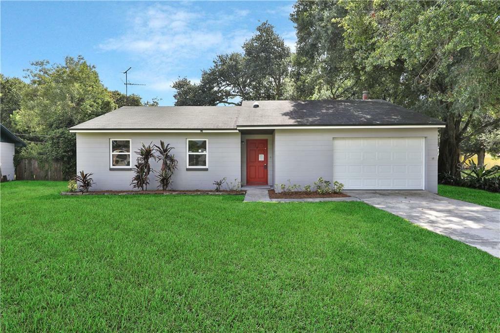 Property Photo:  3822 Country Circle  FL 33811 