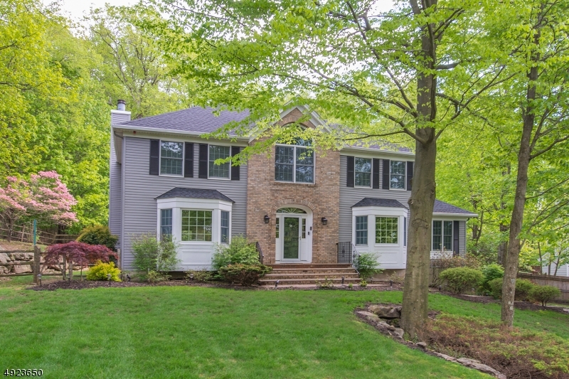 Property Photo:  54 Heritage Ct  NJ 07869 