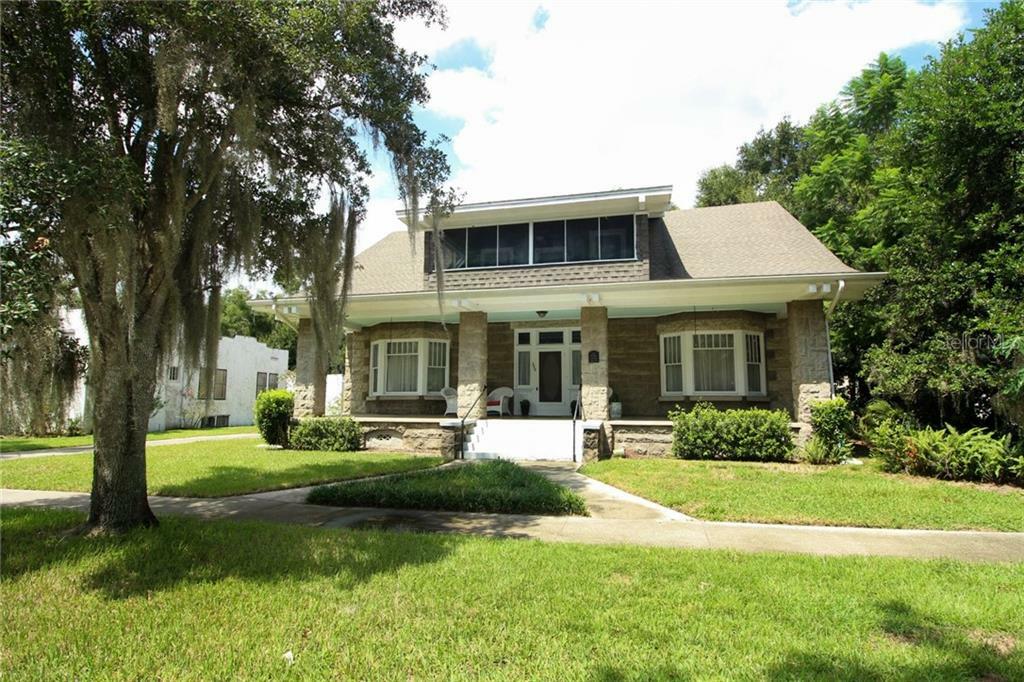 Property Photo:  320 S Mary Street  FL 32726 