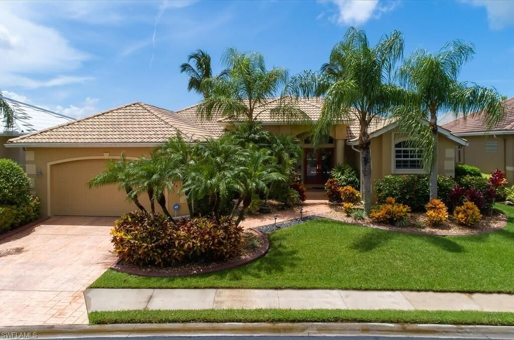 Property Photo:  8284 Southwind Bay Cir  FL 33908 