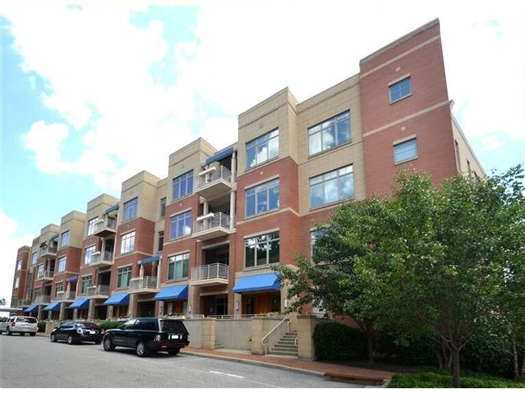 Property Photo:  903 Adams Crossing  OH 45202 