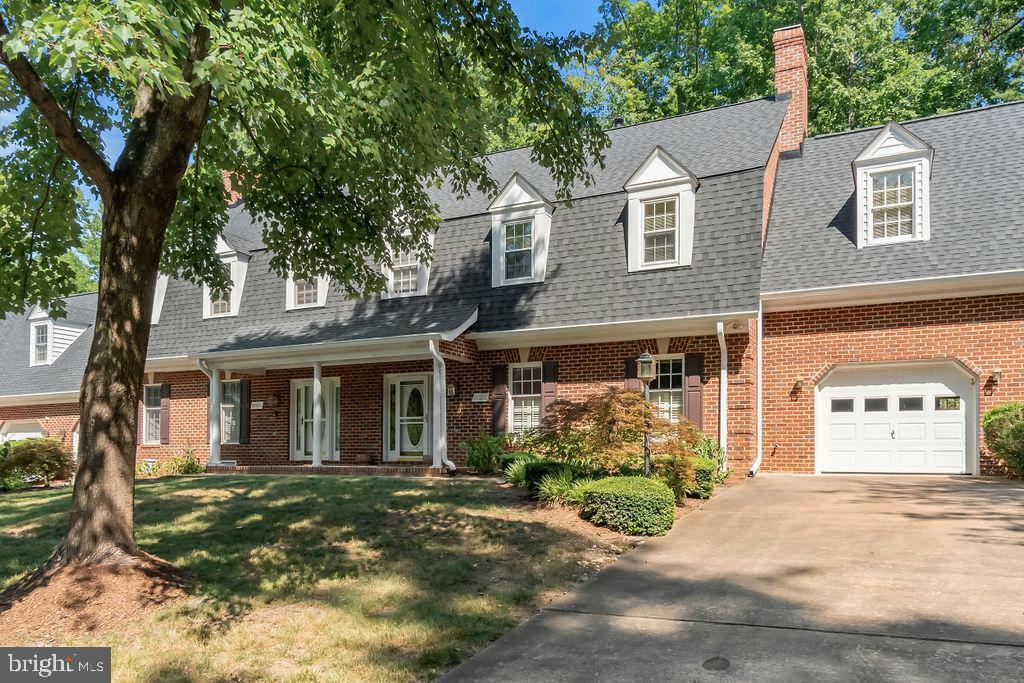 Property Photo: 10103 Blandfield Lane VA 22408