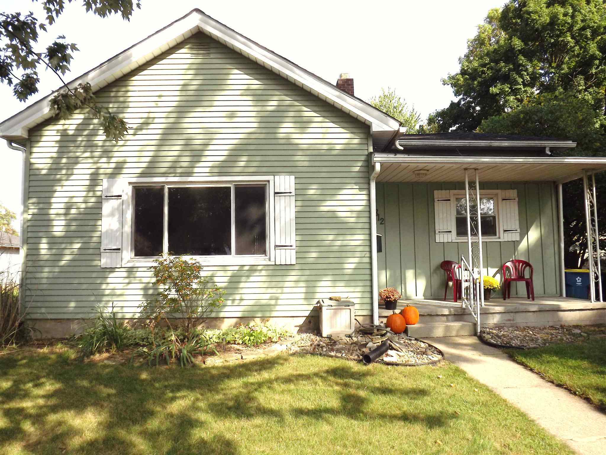 Property Photo:  812 N Cedar Street  IN 46706 