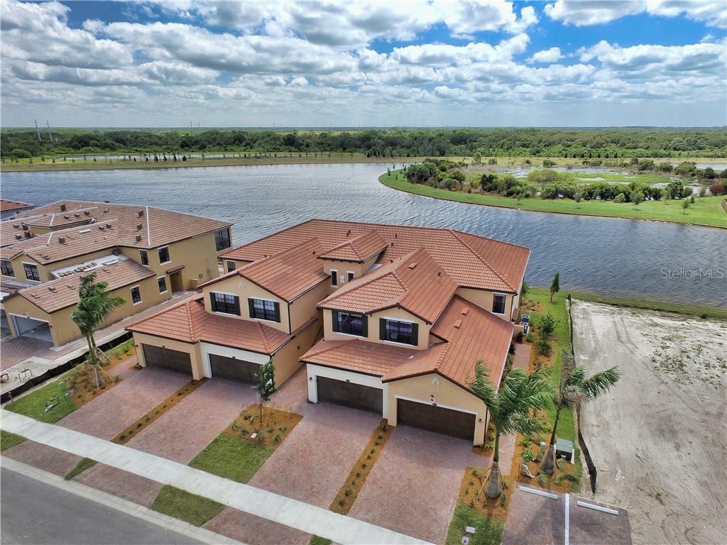Property Photo: 10785 Tarflower Drive 201 FL 34293