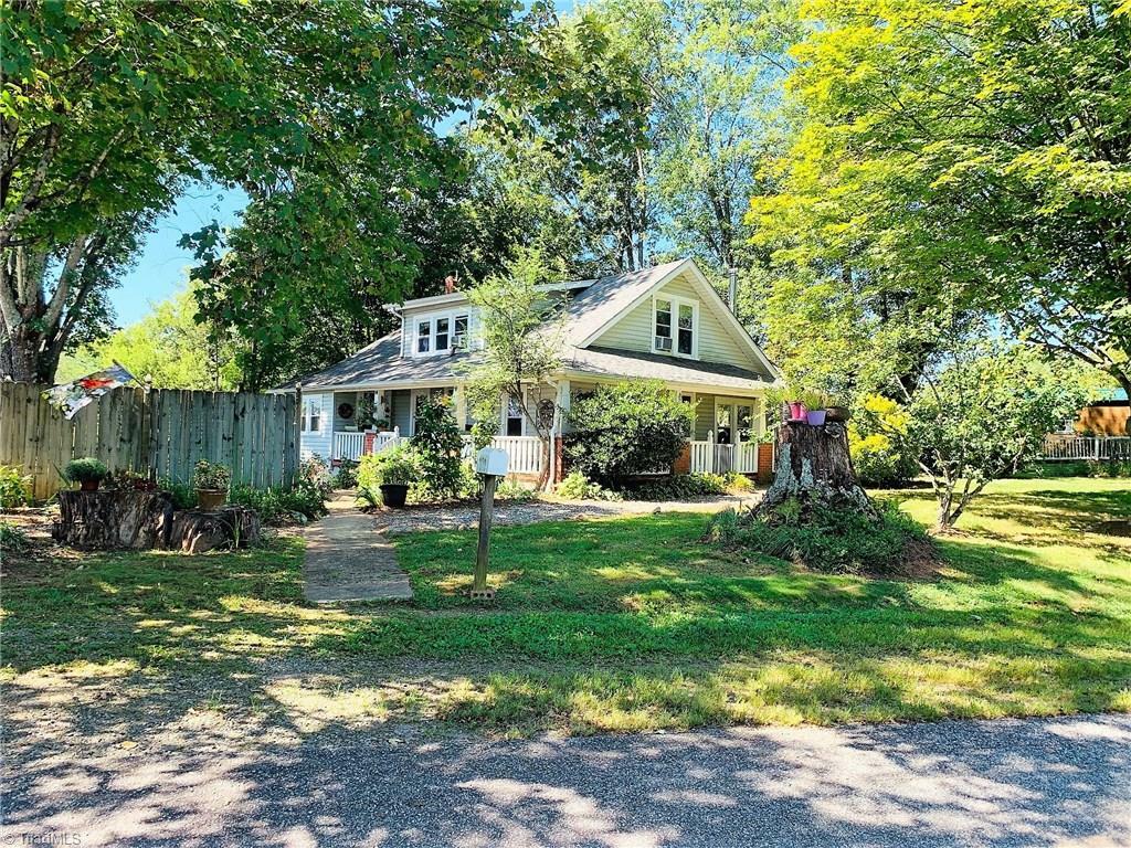 Property Photo:  254 Stanley Avenue  NC 28651 