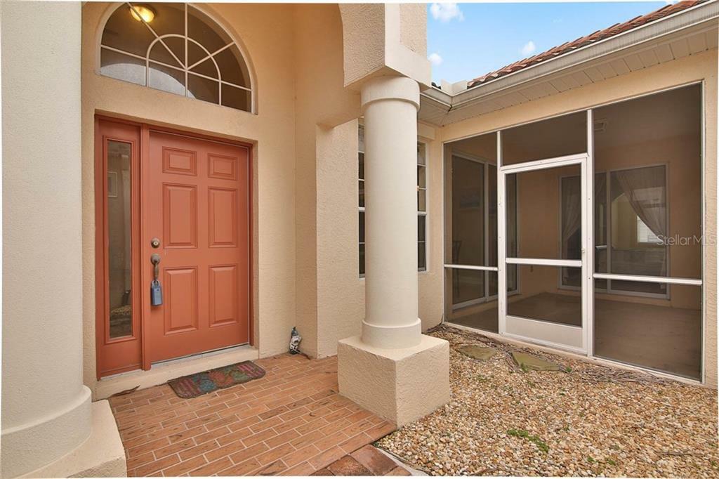 Property Photo:  7822 33rd Street E  FL 34243 