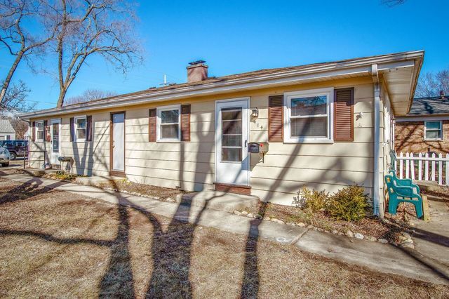 Property Photo:  412-14 Lord Street  IL 60110 