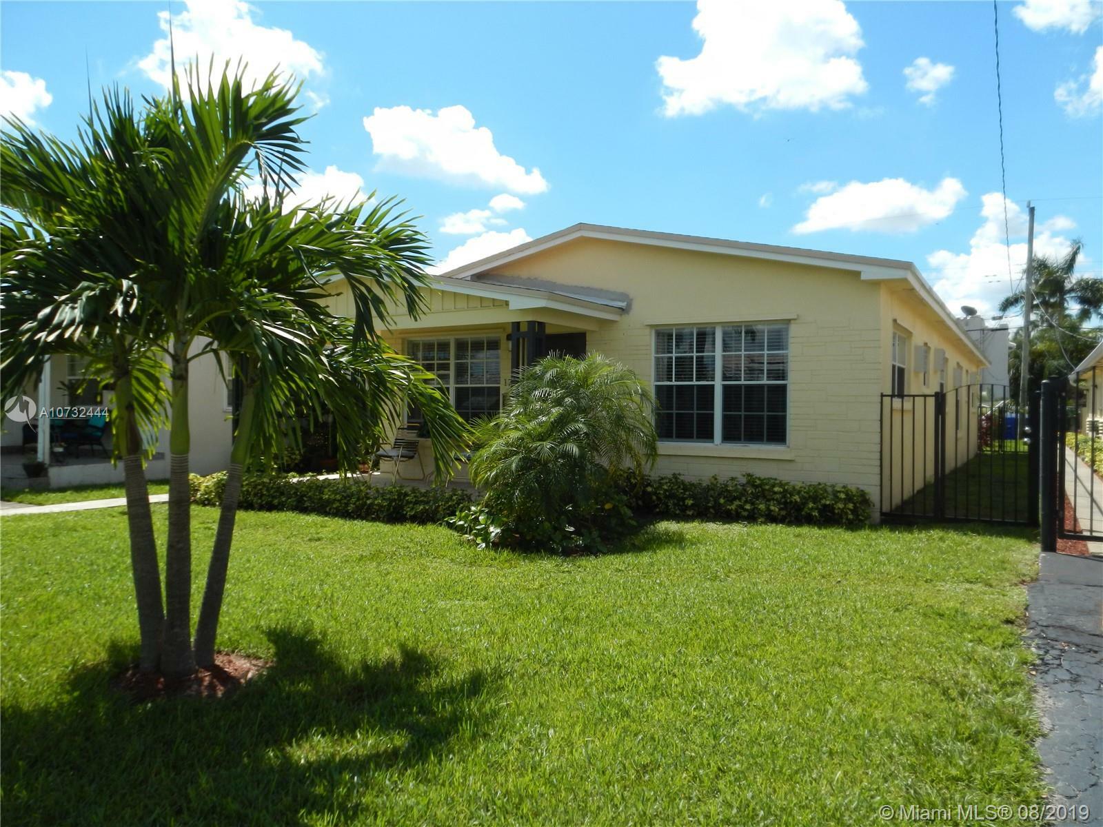 Property Photo:  1736 Rodman St 1  FL 33020 