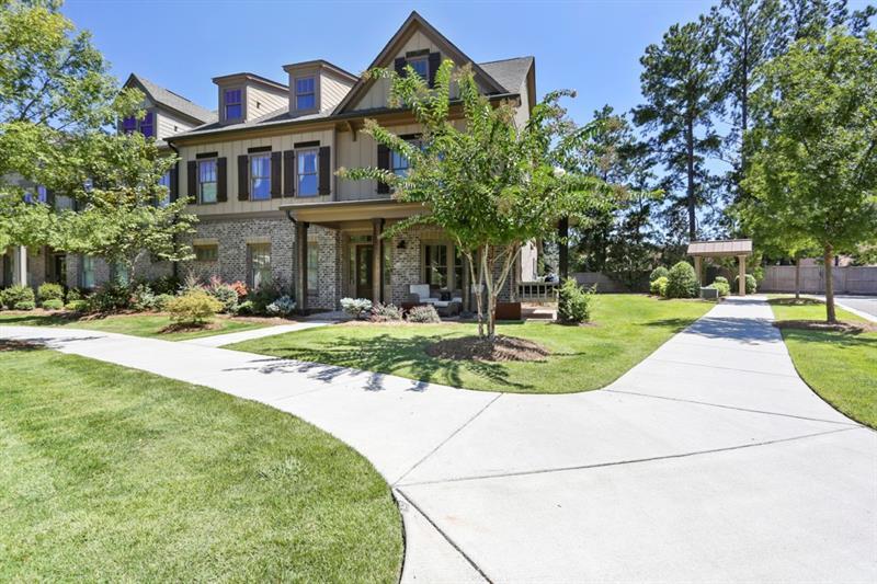 Property Photo: 1565 Parkside Drive 30004